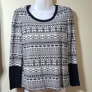 Cleo Petites Long Seeve Black and White Sweater